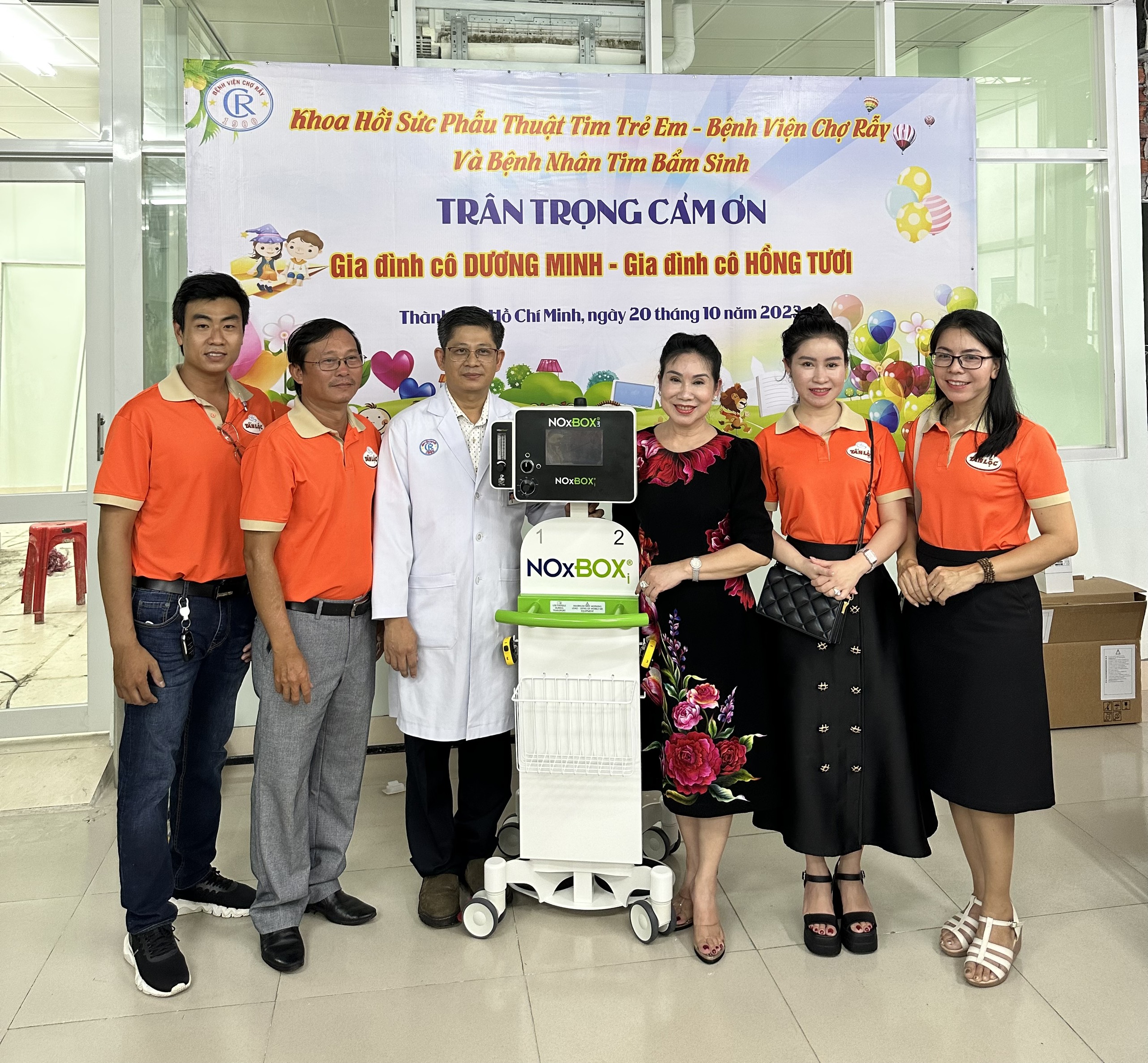Hoạt động thiện nguyện -  TRAO TẶNG MÁY TRỢ THỞ CHO KHOA HỒI SỨC PHẪU THUẬT TIM TRẺ EM - BỆNH VIỆN CHỢ RẪY